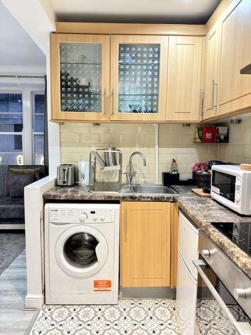 Centrally-Located Gem In Marble Arch, ลอนดอน ภายนอก รูปภาพ
