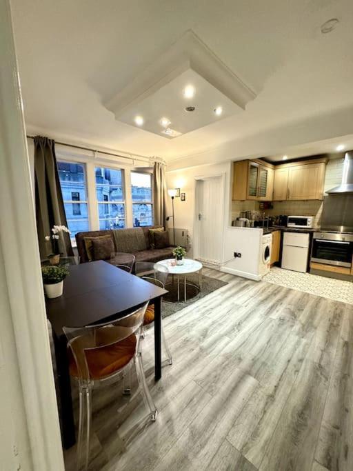 Centrally-Located Gem In Marble Arch, ลอนดอน ภายนอก รูปภาพ